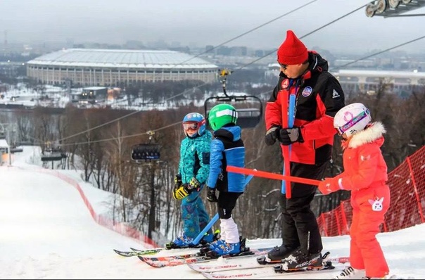Движение ГТО. Как вы думаете, что лучше – горные лыжи или сноуборд?