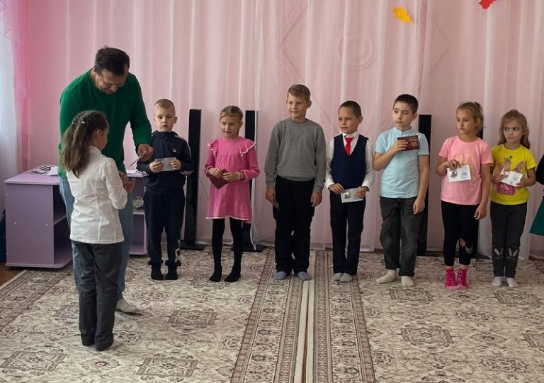 Вручение знаков ГТО в детском саду № 189