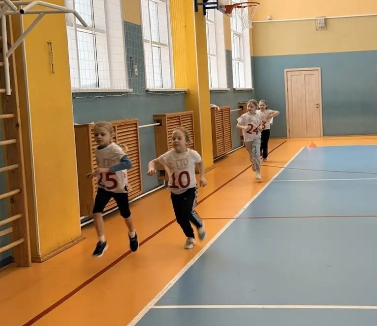 Младшеклассники покоряют высоты ГТО.